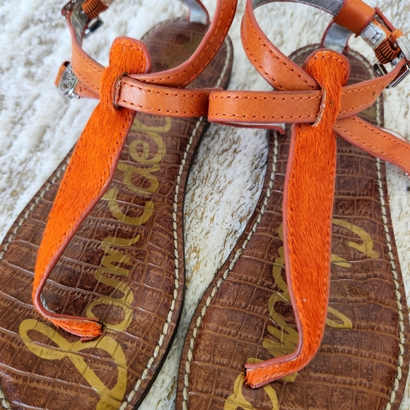 Sam Edelman "Galia" Orange Brahma Cow Hair T-Strap Sandal Thong | Women's Size 6 - Picture 5 of 9